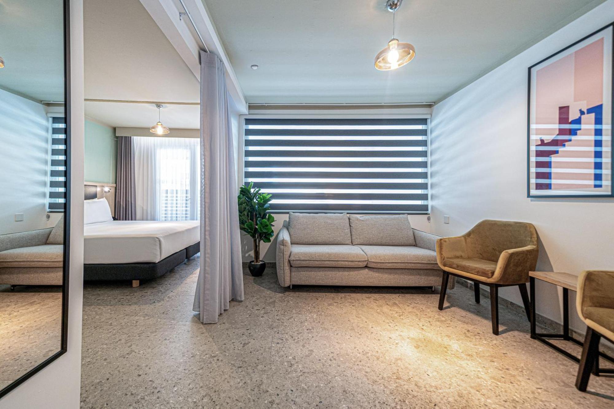 Hotel Scirocco St Julian'S, Affiliated By Melia St. Julian's Exteriör bild